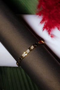 White Floral Diamond Bracelet 2